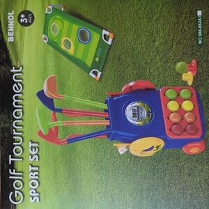 NIB 30 Piece Kids Toy Golf Set